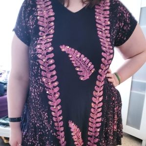 Dress/tunic with pretty flower design!